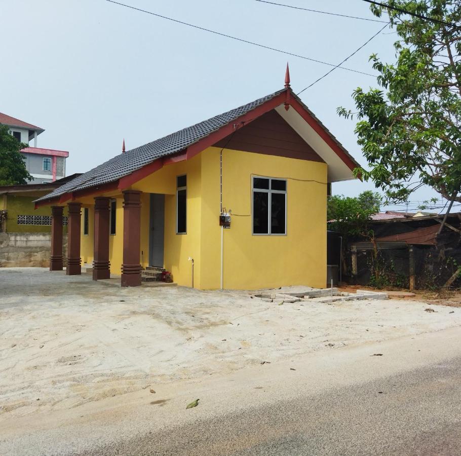 Room Stay Tok Wan 2 Kampung Kuala Besut Dış mekan fotoğraf