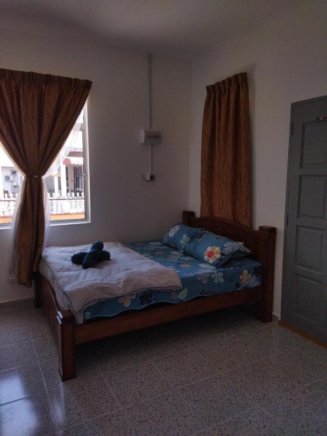 Room Stay Tok Wan 2 Kampung Kuala Besut Dış mekan fotoğraf